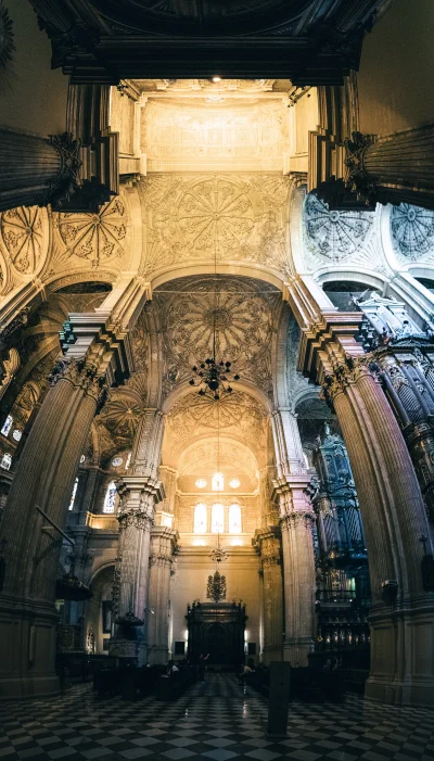 iErdo - Katedra w Maladze, zdjęcie połączone z czterech osobnych horyzontalnych zdjęć...