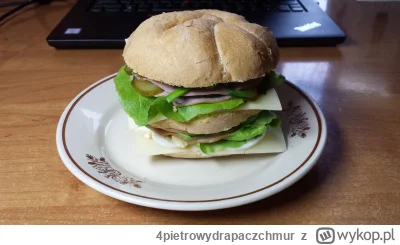4pietrowydrapaczchmur - #dziendobry 
Życzcie #smacznego czyli kanapka drwala (czy tam...