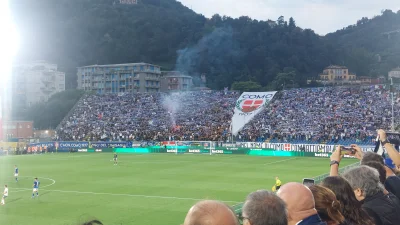 moglesznamizjednejwazy - Nawet cos tam kopie ten Nico Paz, jeszcze troche potrenuje i...