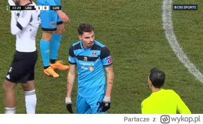 Partacze - Pierwszy raz widzę piłkarza co ma tatuaże sponsorskie jak w jakims KSW ( ͡...