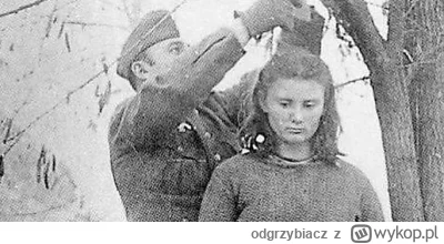 odgrzybiacz - Niemiec uczy demokracji piękną dziewczynę, 1944