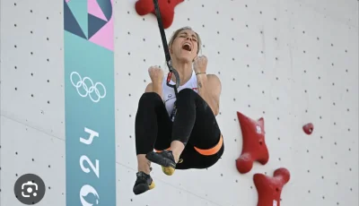 goly2024 - Olcia zjedź prosto na tej lince na mój nabrzmiały kindybał, ale bym Cię ci...