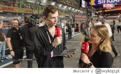 Morcin14 - Co on, staremu koszulę z-----ł? xD
#f1