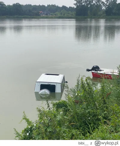 bibi__ - Gelenda utożsamia się jako łódź podwodna ( ͡º ͜ʖ͡º)
#mercedes #motoryzacja #...