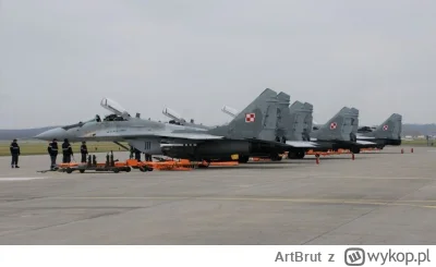ArtBrut - #rosja #wojna #ukraina #wojsko #polska #samoloty

Mariusz Błaszczak potwier...
