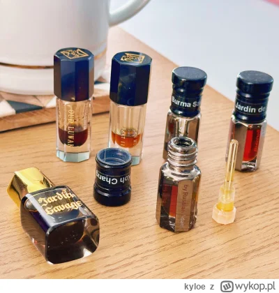 kyloe - Wyciągnąłem se attary 

#perfumy