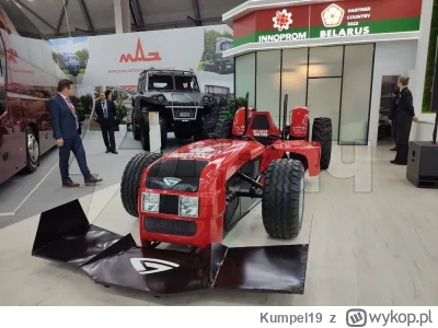 Kumpel19 - Białoruś zaprezentowała bolid, który w całości składa się z części ciągnik...