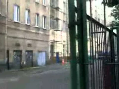 Testoviron257 - @NIGGATRON: najwięcej patologii ma ulica Wiejska XD Do biura Leppera ...