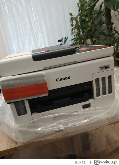 Bukaa_ - Kupiłam kombajn, żeby nadrukować memików do #wykopaka, a Wy co? Dalej drukuj...