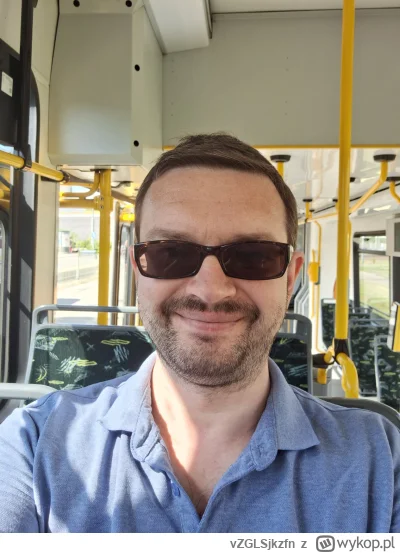 vZGLSjkzfn - @Zayatzz: "twarz napierały" - ja bym tego twarzą nie nazwał, nawet nie g...