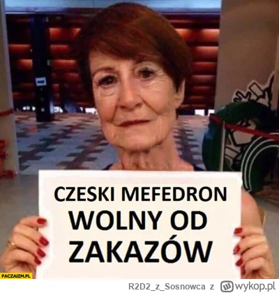 R2D2zSosnowca - @hosearkadiomorales tendencyjna jest ta klempa o wiecznie smutnych oc...