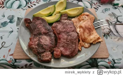 mirek_wyklety - #keto 
#lowcarb
#dieta
#gotujzwykopem
Pierwszy i zarazem ostatni posi...