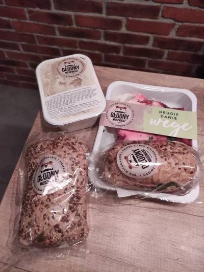 Krupier - Głodny Niedźwiedź, 16 zł.

Dziś się nawet nie trzeba było starać bo dostępn...