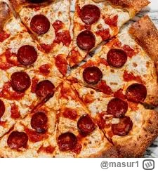 masur1 - Ostatnio wygrałem pizze w #rozdajo czaicie, że przyszła przecięta? Zapytałem...