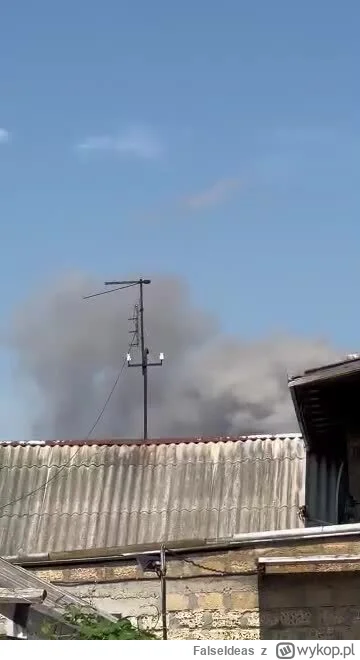 FalseIdeas - Wygląda na to, że weekend dobrze się zaczął. Płonie kacapski skład paliw...