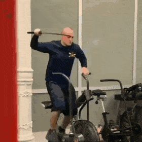 wfyokyga - Typowa siłownia w Krakowie