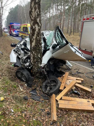 Bosayerba - Wczorajszy wypadek w okolicach Bydgoszczy, licznik zatrzymał się na 190km...