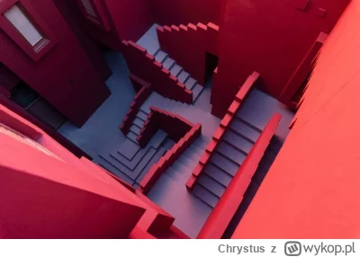 Chrystus - Postmodernistyczny zespół mieszkaniowy w hiszpańskim Calpe La Muralla Roja...