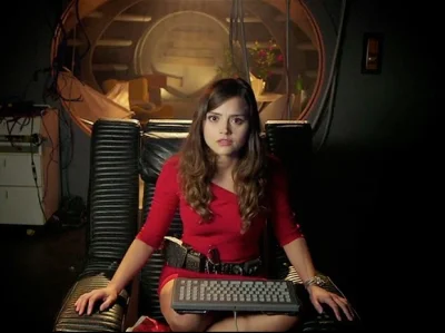 Przemasu - @ElenaRain  @gorzki99 Jedenasty doktor. Clara Oswald, w realu Jenna Colema...