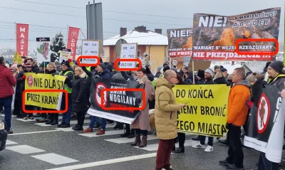 Atreyu - @kopawdupeswiniom: w każdym to są setki domów mimo że brak tam gęstej zabudo...