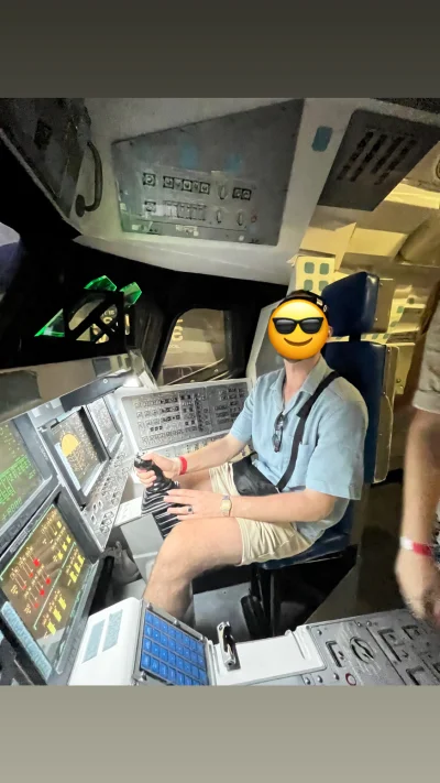 DavyX - @MajsterZeStoczni: siedziałem ostatnio w wahadlowcu tylko chyba w innym