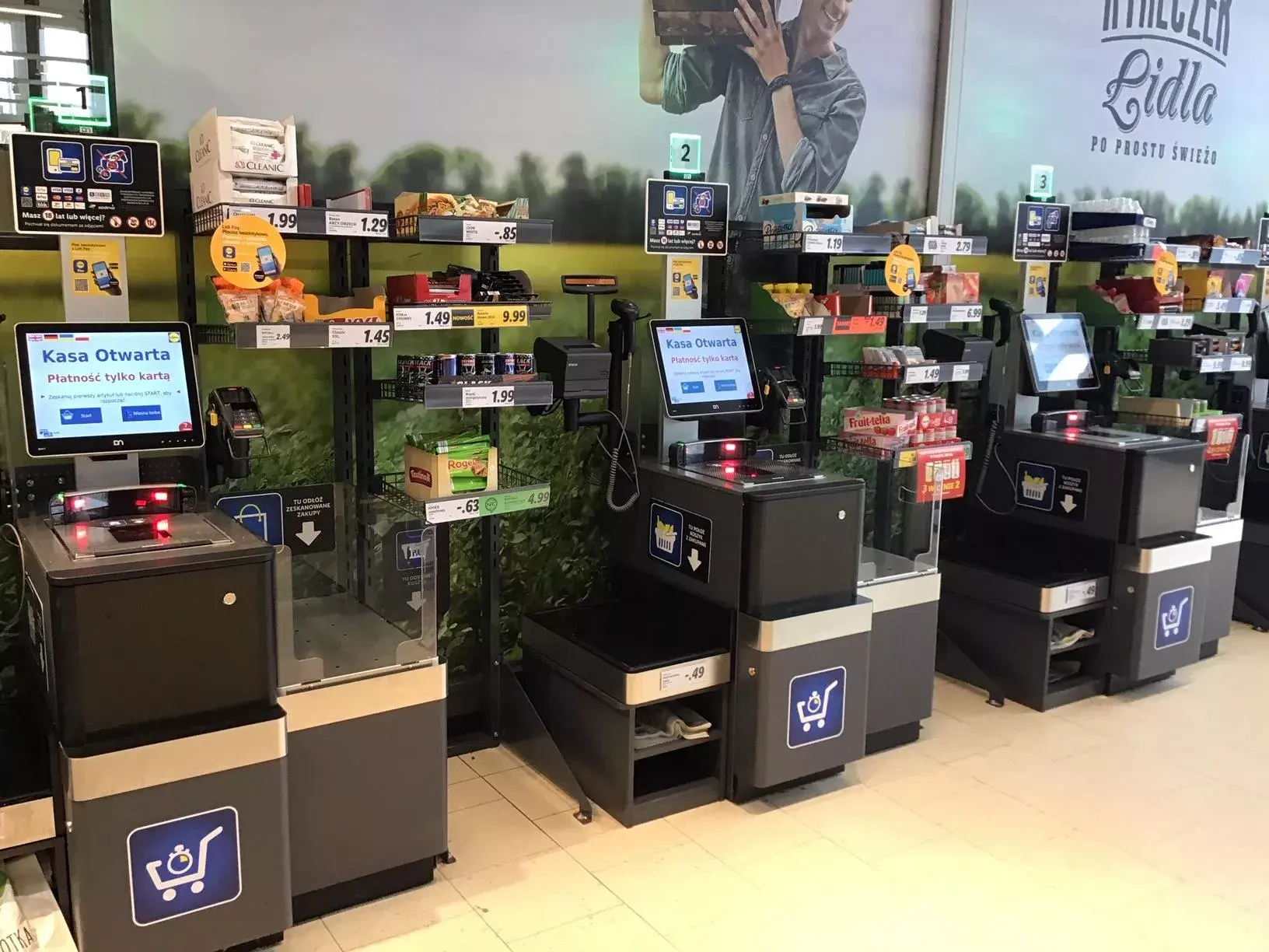 EtaCarinae - Ktoś tu się chwalił, że wspomaganie ai znacznie poprawiło wydajność. Dwó...