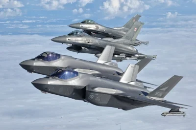 murison - Ej #pytaniedoeksperta od  #samoloty #lotnictwo :
Na poniższym filmiku widać...