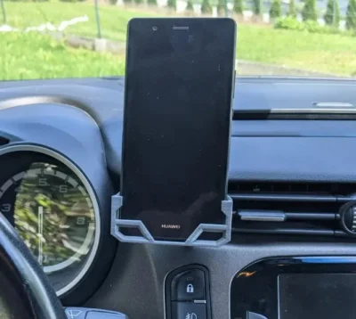 jinnoman - Taki uchwyt telefonu sobie popełniłem w samochodzie. Sprawdza się genialni...