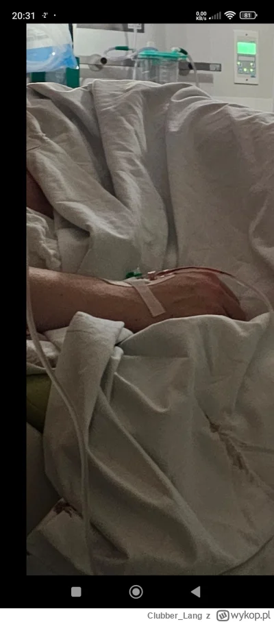 Clubber_Lang - @rozentuzjazmowany przecież to jakaś geriatria i męska ręka ( ͡° ͜ʖ ͡°...