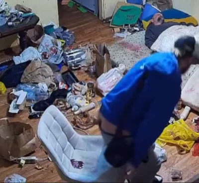 spreparowany - moment żartownisia podkładającego b---ę 
#danielmagical #raszei #patos...