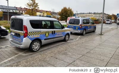 Poludnik20 - Pojazdy Straży Miejskiej w Tomaszowie Mazowieckim w woj. łódzkim. Służba...