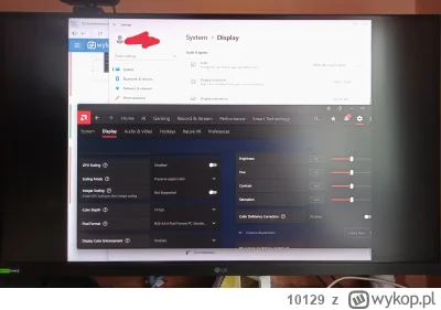10129 - @Qwertyasdf123 
tak aby mieć 4:3 i pasy po bokach?

w sterownikach preserve a...