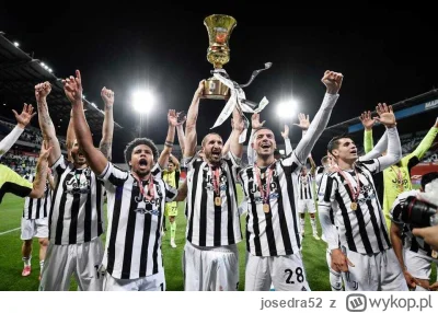 josedra52 - #juventus świętujący wicemistrzostwo Turynu w sezonie 2022/23. 

#mecz #s...