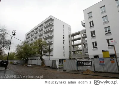 Miauczynskiadasadam - @Tym: 
 W zeszłym roku w Warszawie zbudowano od zera kilka nowy...