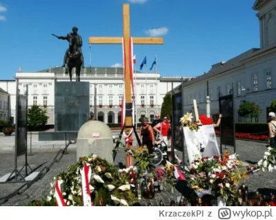 KrzaczekPl - Nie wiedziałem też, że pałac prezydencki to miejsce kultu.