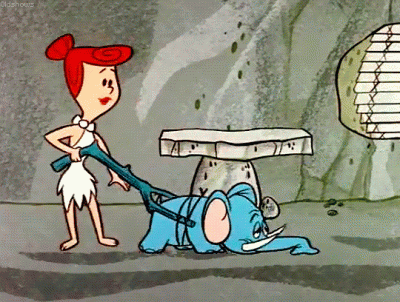 wfyokyga - Takie kiedyś były odkurzacze, porządne i wytrzymałe, nie to co teraz 
#kie...