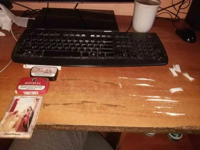 HorrorystycznyDemonPagona - Zdrowie huopy. Z takiej jednej małej sasztki nikotynowej,...