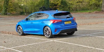 etherway - @daroq3a:moja sis ma w leasingu mk4 1.0 kombi z 2020, od czasu do czasu ni...