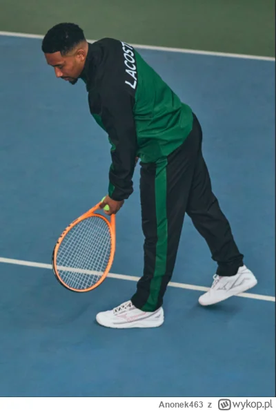 Anonek463 - Gdzie można kupić tego typu ortalionowy dres? Szukałem na #zalando ale je...