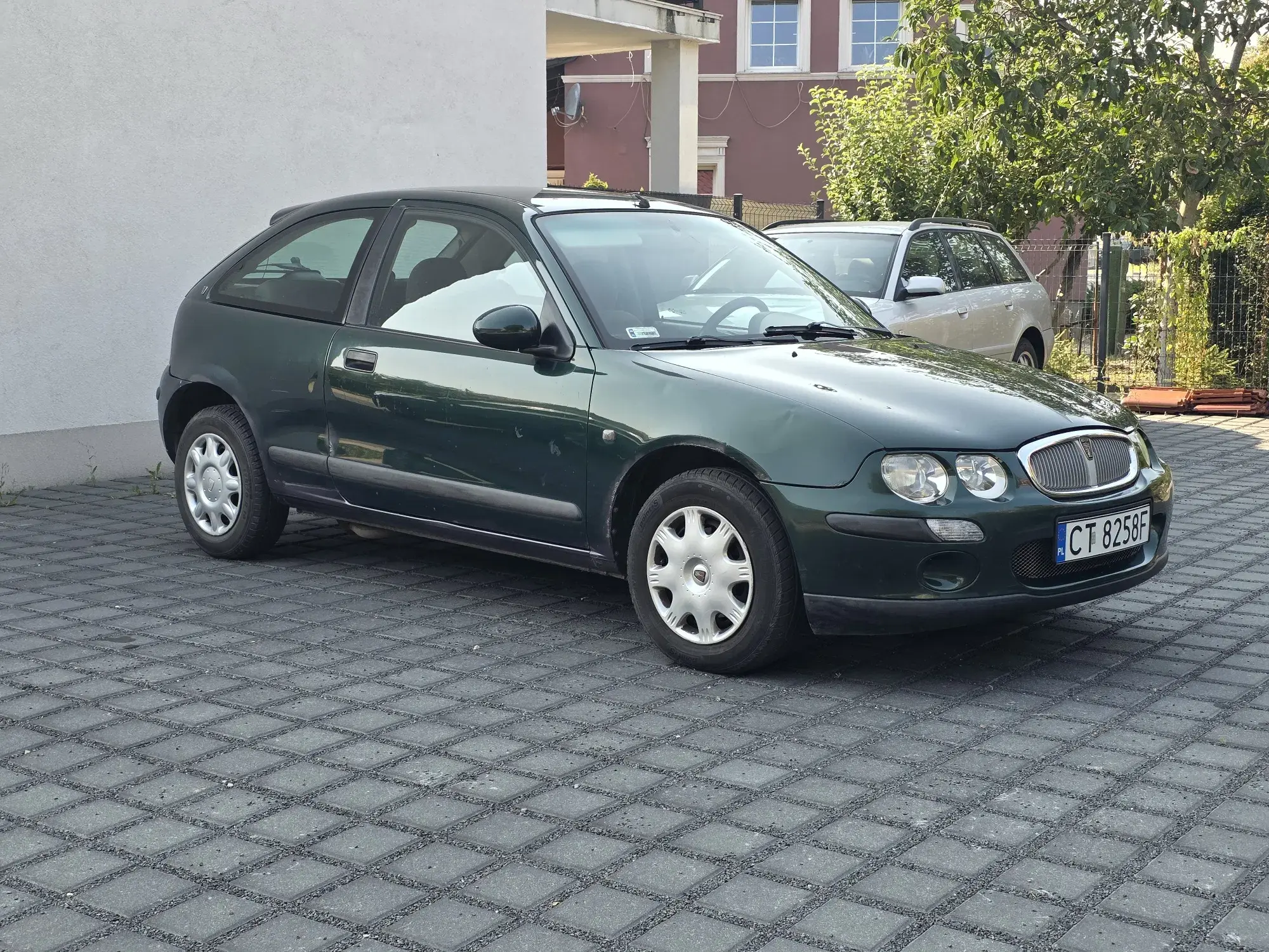 Robertuss - Rover 200