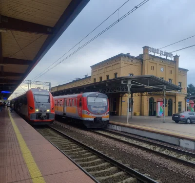 sylwke3100 - Toruń Główny 

Nowe i Stare czyli pociągi Polregio do Kutna i Inowrocław...