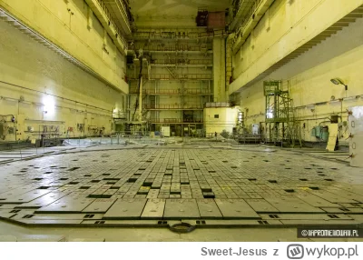 Sweet-Jesus - Hala reaktora RBMK-1000 (typu czarnobylskiego). Jak widać na zdjęciu ha...