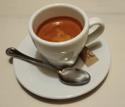 Mikroprocesor - Czemu ta kawa jest taka mała, a do tego gorzka i kwaśna?

#kawa #kawa...