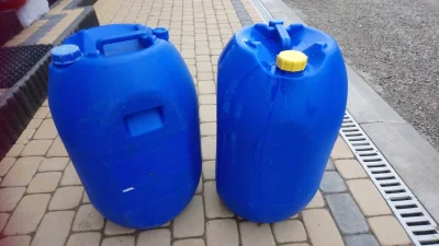 Masson - >prąd zrobisz panelem. 

@Anakee: I rozumiem w przypadku powodzi lub wojny t...