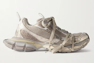 kwark64 - @illiteratewombat: To trochę jak z Balenciagą - sprawdzają, jak daleko mogą...