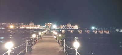 afmaf - Samotny #przegryw na olinkluzif. Chuop spaceruje nad morzem, wiatr nieludzki....