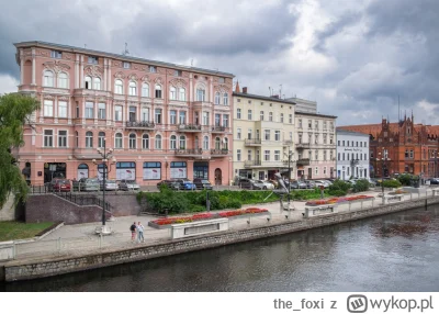 the_foxi - typowe miasteczko w Polsce