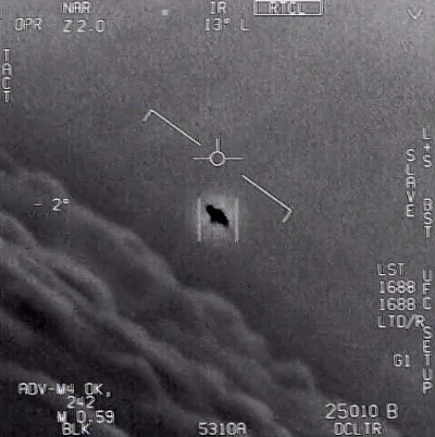 k.....c - No tak, tysiące dowodów na istnienie UFO, raporty nawet z Pentagonu, a typ ...
