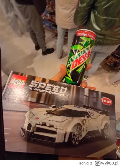 s.....g - chłop se lego kupuje

#przegryw