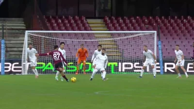 raul7788 - #mecz #golgif #seriea #ladnygol

Salernitana 2 -1 Lazio 

Candreva

https:...